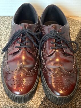 T.U.K. TUK A9249 RUB OFF EZC BROGUE SHOE Burgundy Oxford Unisex - Men’s 10
